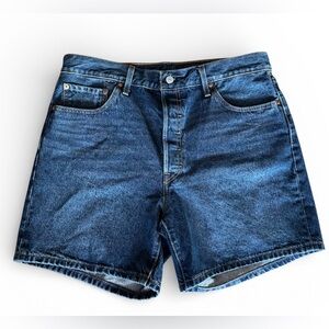 New women's Levis classic 501 blue denim shorts size 34 high rise 100% cotton